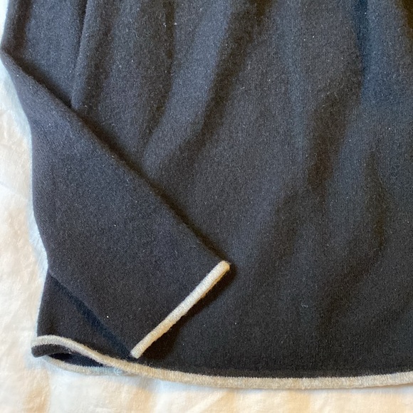 Julie and Jack 100% cashmere sweater. - Picture 3 of 4